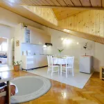 Matic - Two-bedroom Daire Dubrovnik