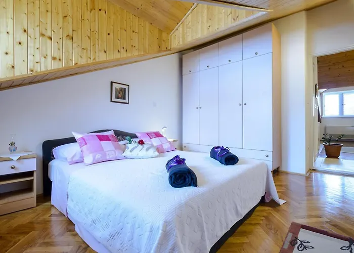 Matic - Two-bedroom *